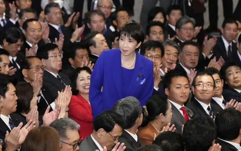 高市早苗笑到了最后，有可能成为日本历史上第一位女首相，不过高市早苗却坚定的反对女