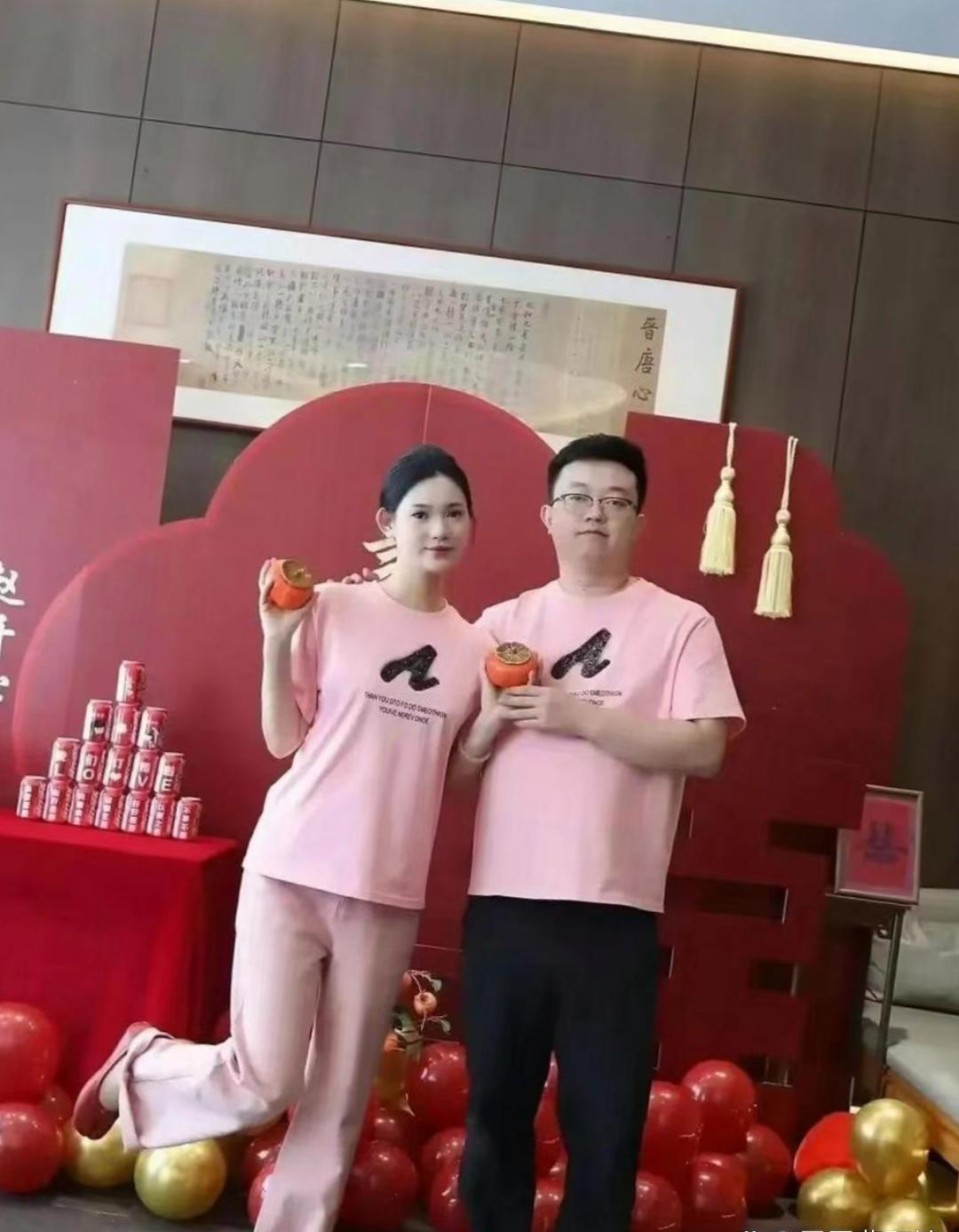 真的是郎才女貌啊！看着好幸福！