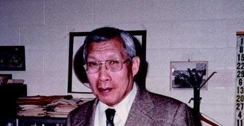 1949年冬天，北京农业大学刚组建那会儿，李景均还在讲台上画染色体图谱。黑板