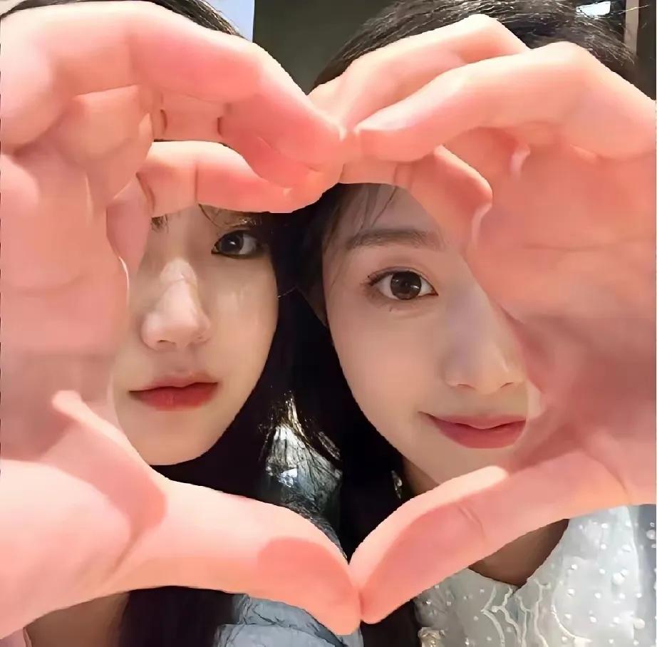 闺蜜离婚想来我家过年，备了5000红包，老公二话不说同意还坚决不收钱，小妹