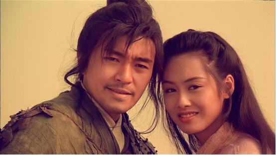 总算明白周星驰为什么一直没有结婚了！或许并不是因为始终放不下朱茵，而是如今已经6