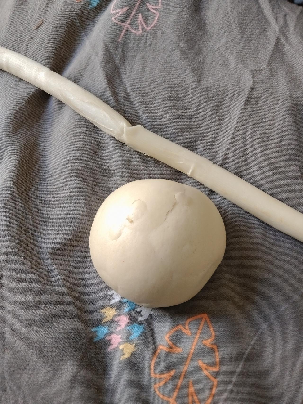 有个中年朋友，已婚，突然想追求幸福。问我的意见，我只好用一张图回复。