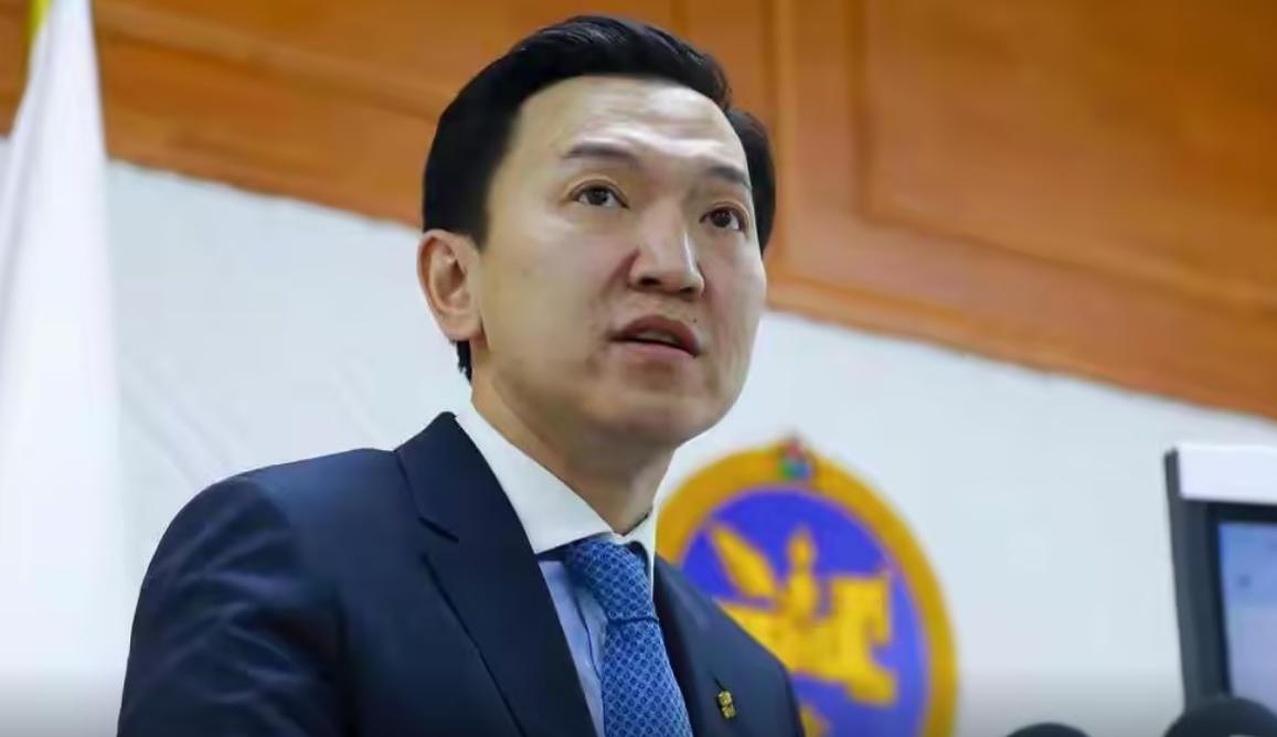 蒙古总理闪电换人！乌其尔勒接棒，中蒙关系进入“利益对等”新阶段。蒙古上演了一