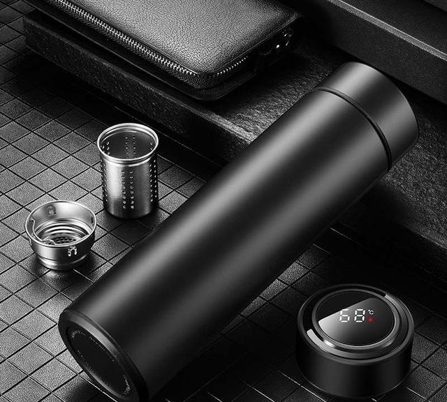 全球40.5%保温杯产自永康！中国工厂为什么只能代工？浙江永康的工厂里，藏着