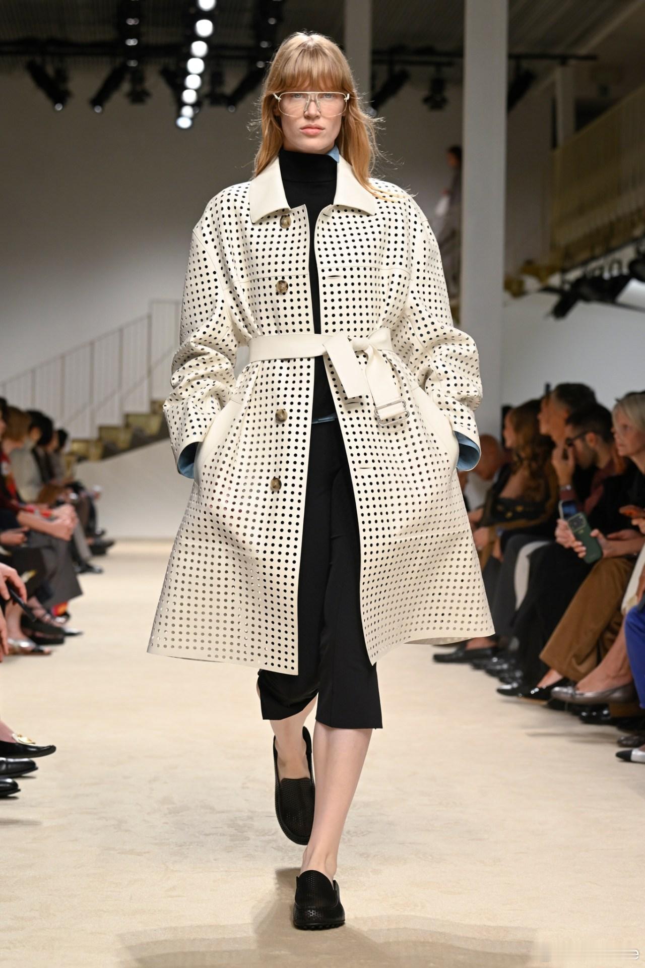 runwaymfw2027春夏时装周Tod’sSpring2027Rea