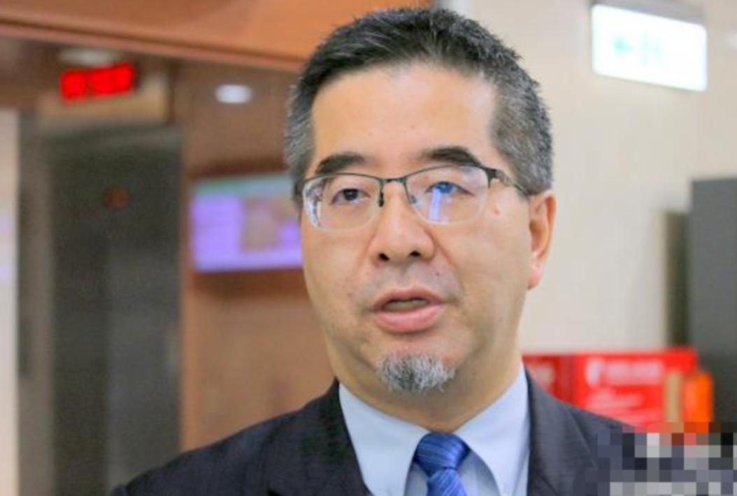 狐狸尾巴”这么快就露出来了中国国民党副主席萧旭岑刚参加完国共智库论坛，回到台湾