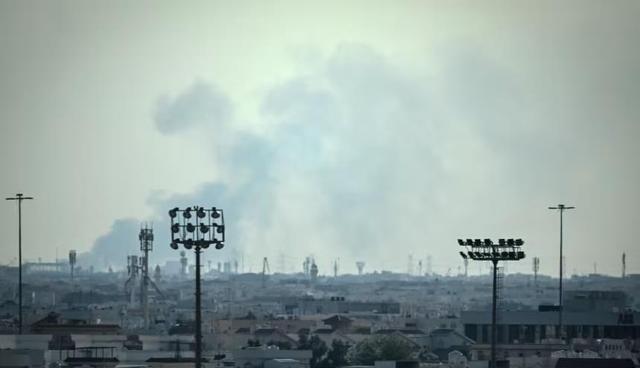 中东第一白眼狼我看非卡塔尔莫属，将来卡塔尔亡国那一天他不值得任何人的同情，因为它