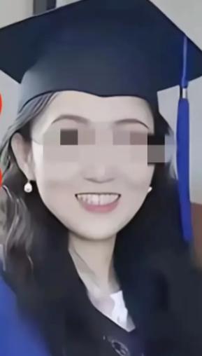 武大这事不简单拖这么久不处理不是保杨同学，是怕论文问题牵连广。学术圈盘