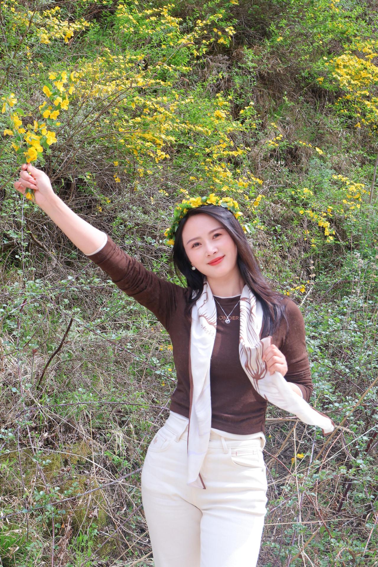 春日野餐，花海中的甜美时光