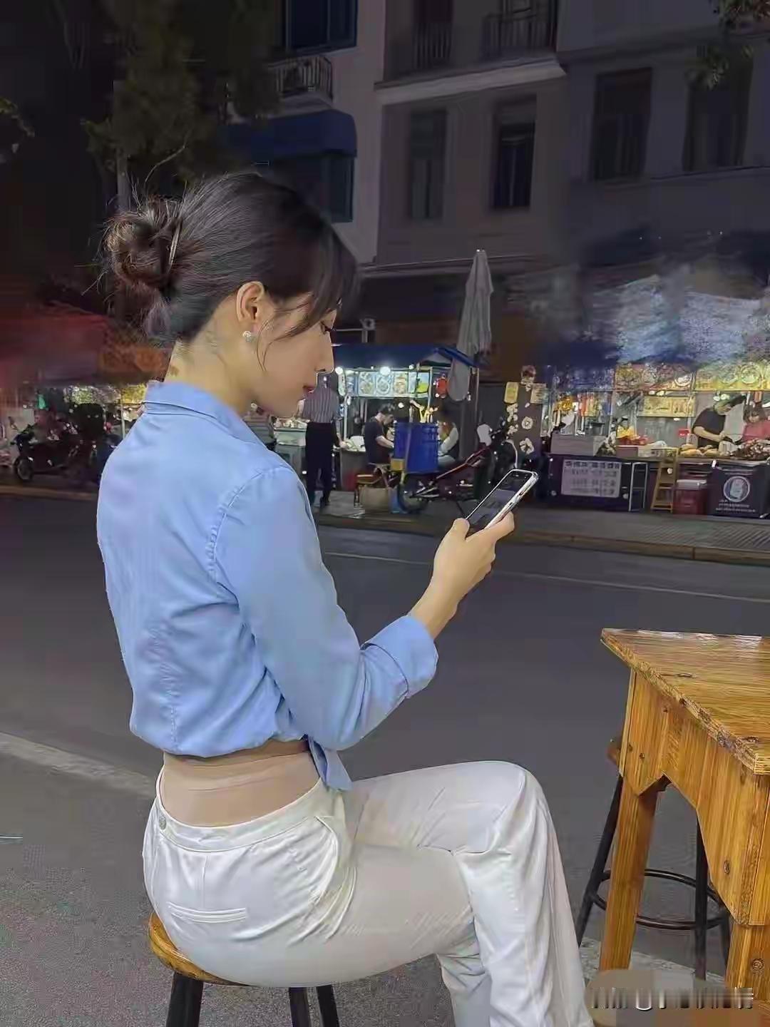丝里丝气的好迷人