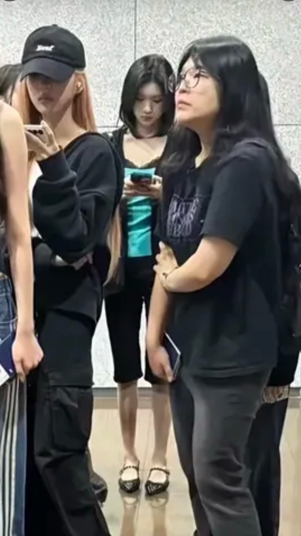 好帅我受不了了。这腿为啥能这么细