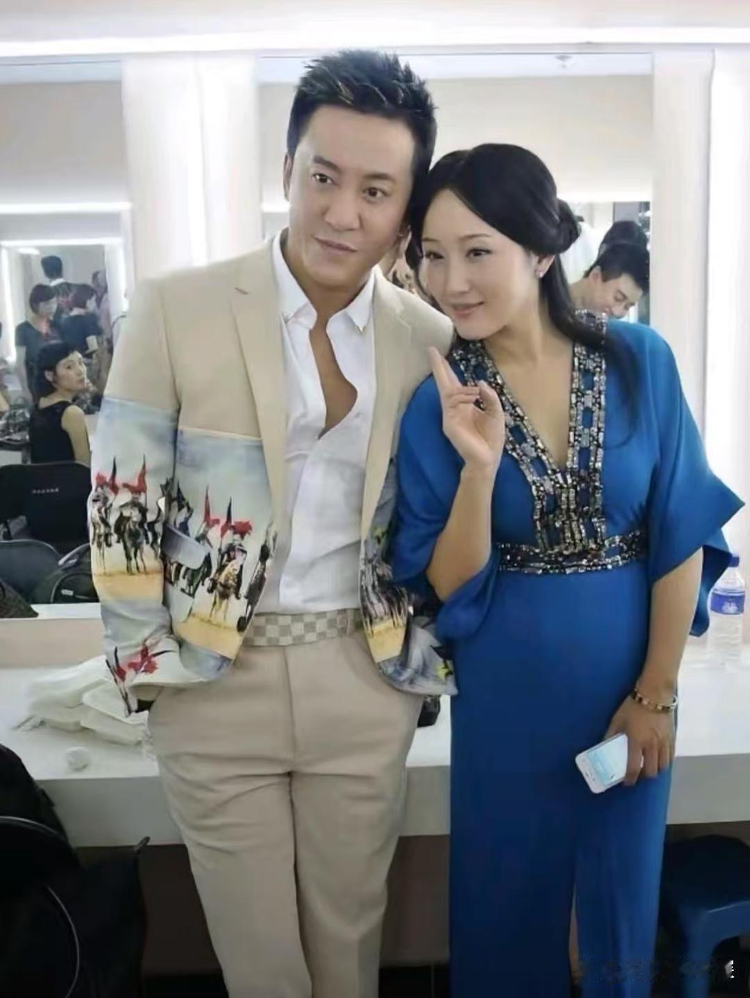 毛宁和杨钰莹，多年后又合照了