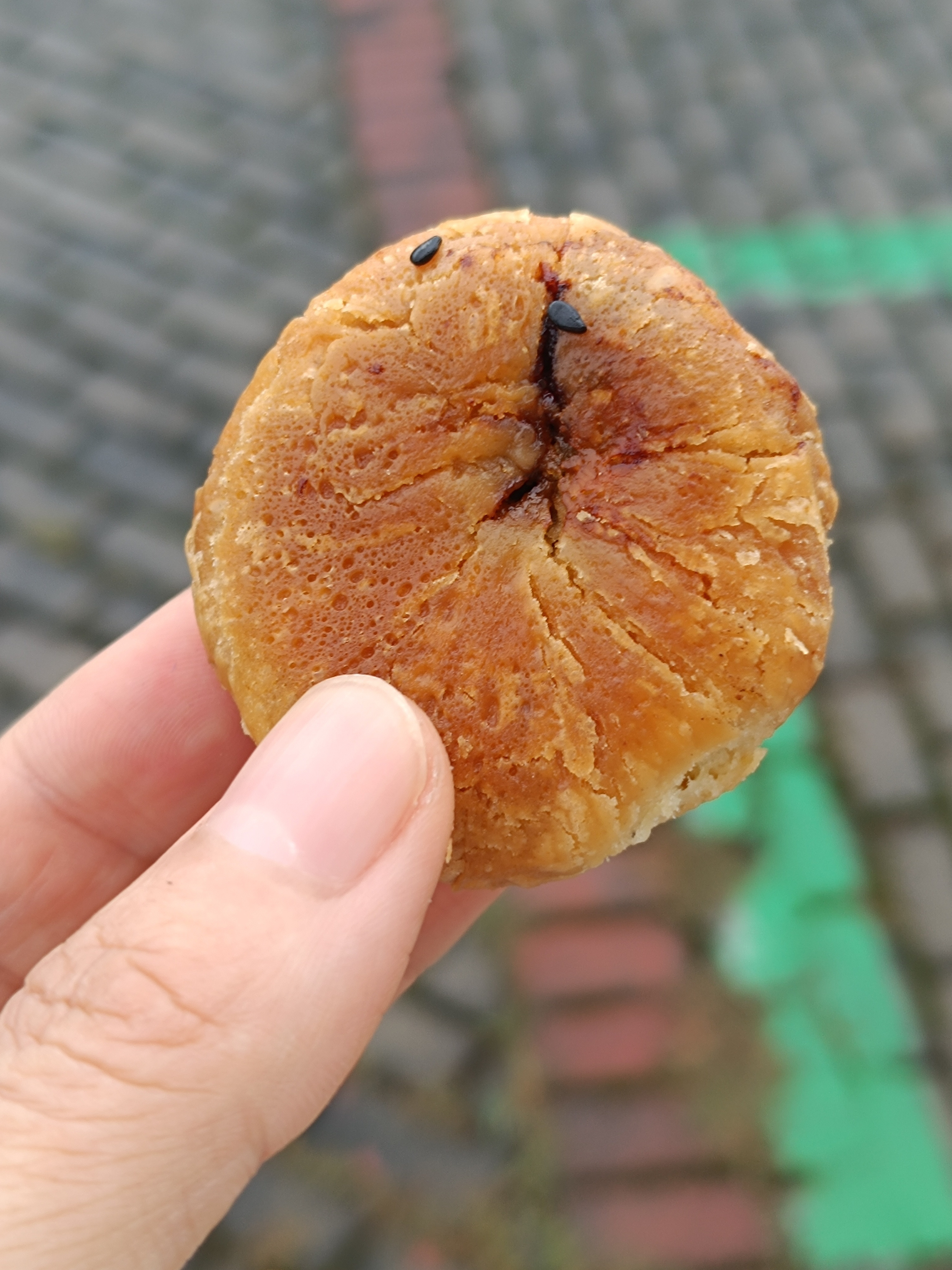 淋了个湿透：好吃好咸。