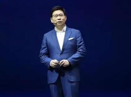 余承东在发布会上做营销，想说什么真的没人管吗？这几天摄影圈有点炸，不少摄影博主都