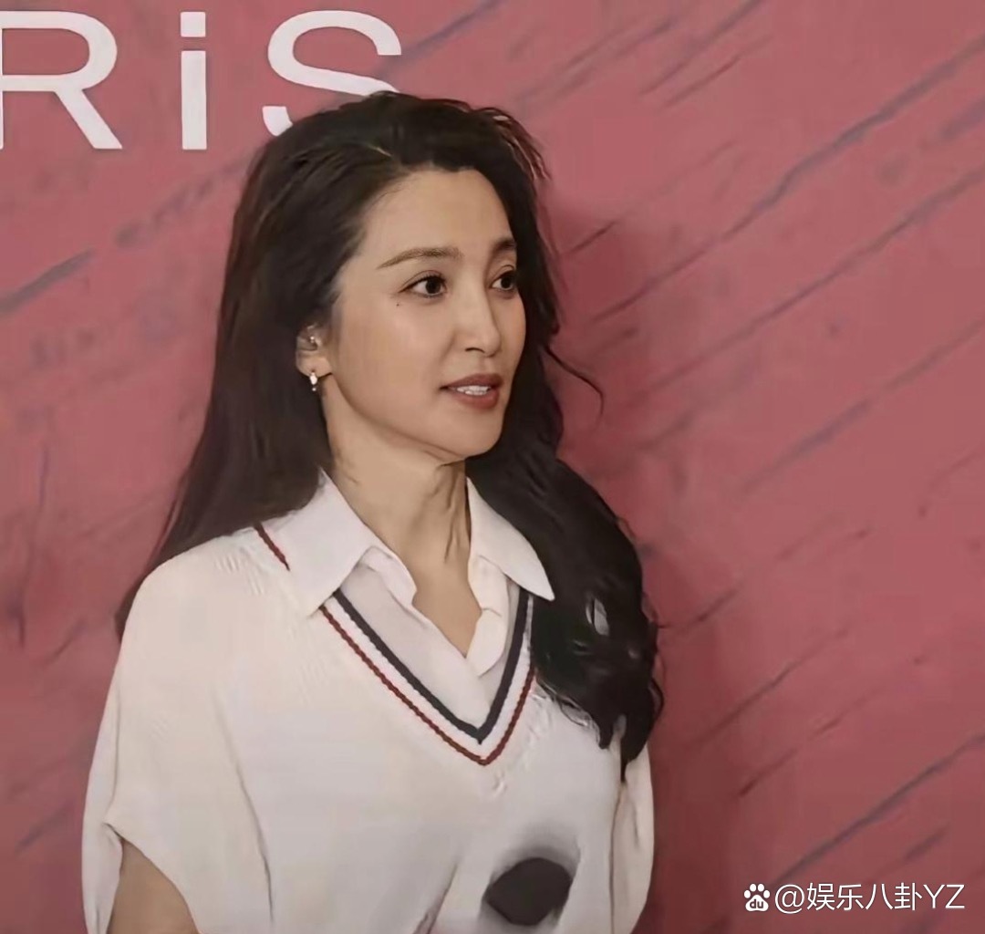 这么看李冰冰真的肉眼可见的老了
