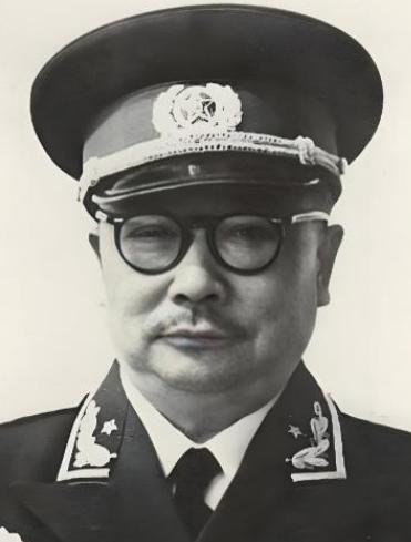 1958年，王范被连降十级，愤恨之下向中央写下217个字的绝命书，不久后吞枪自尽