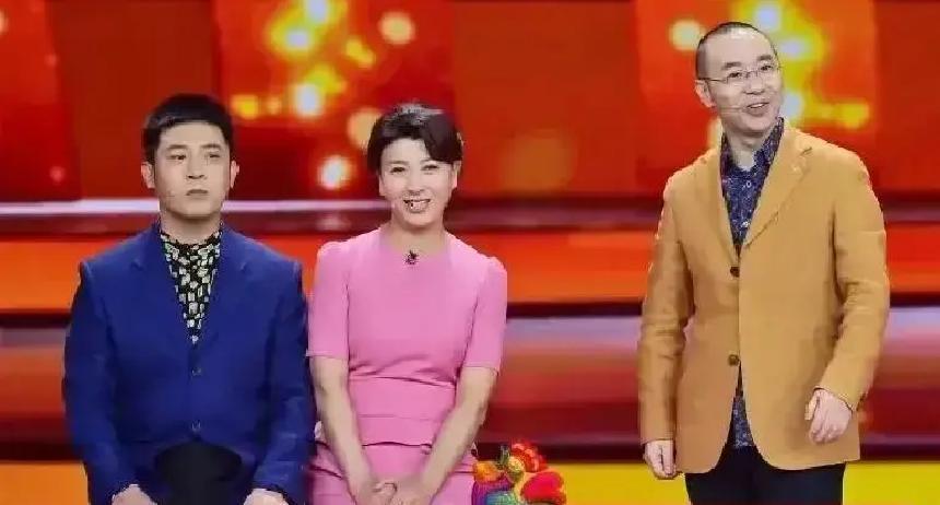 20年搭档，直播护她！孙涛在直播间一句“别骂她，冲我来”，弹幕瞬间安静。网