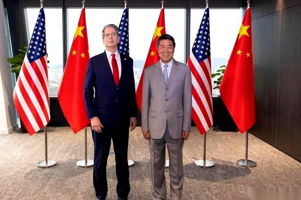 真的，有时候觉得这个世界特没劲。你掏心掏肺，真金白银给人家修了一万多公里的铁路