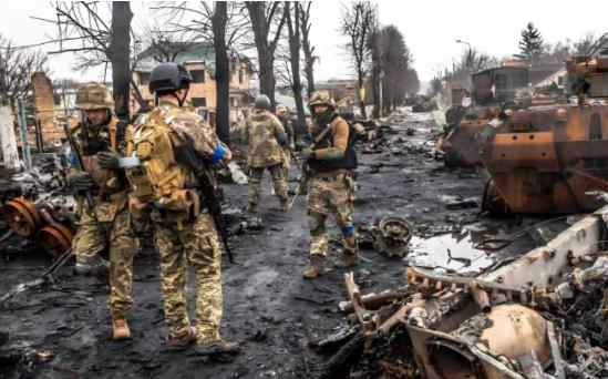 俄罗斯本来有机会拿下乌克兰，但迟迟没有攻克的真正原因，正好印证了毛主席的一句预言