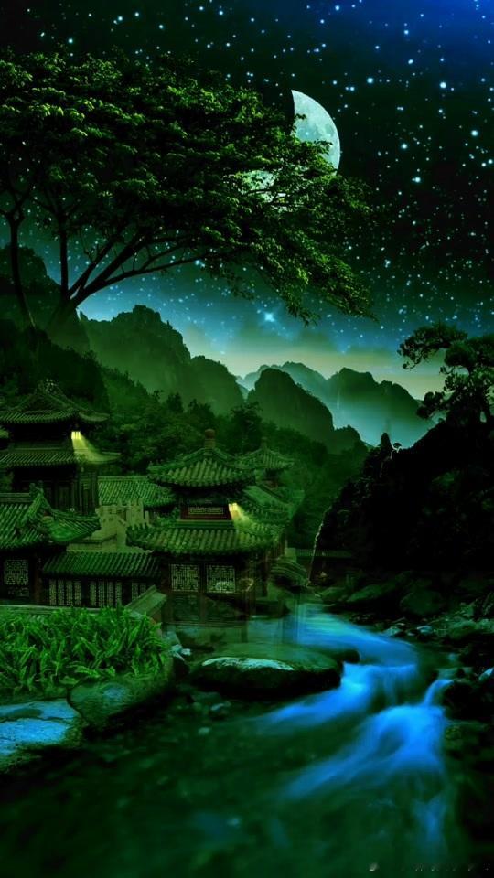 8月属狗人在2026年的农历8月份会迎接各种倒霉的事情发生，除了小人暗中陷害之外