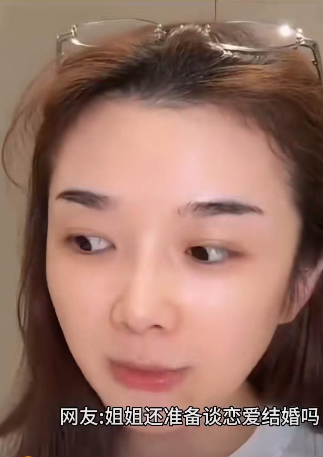 吴雅婷的儿子建议妈妈找个肌肉猛男。哈哈哈，王栎鑫的儿子太可爱了。吴雅婷再直播