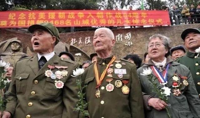 1951年，15岁志愿军张典文“违纪一炮”炸掉美军军火库，二等功+15天禁闭，成