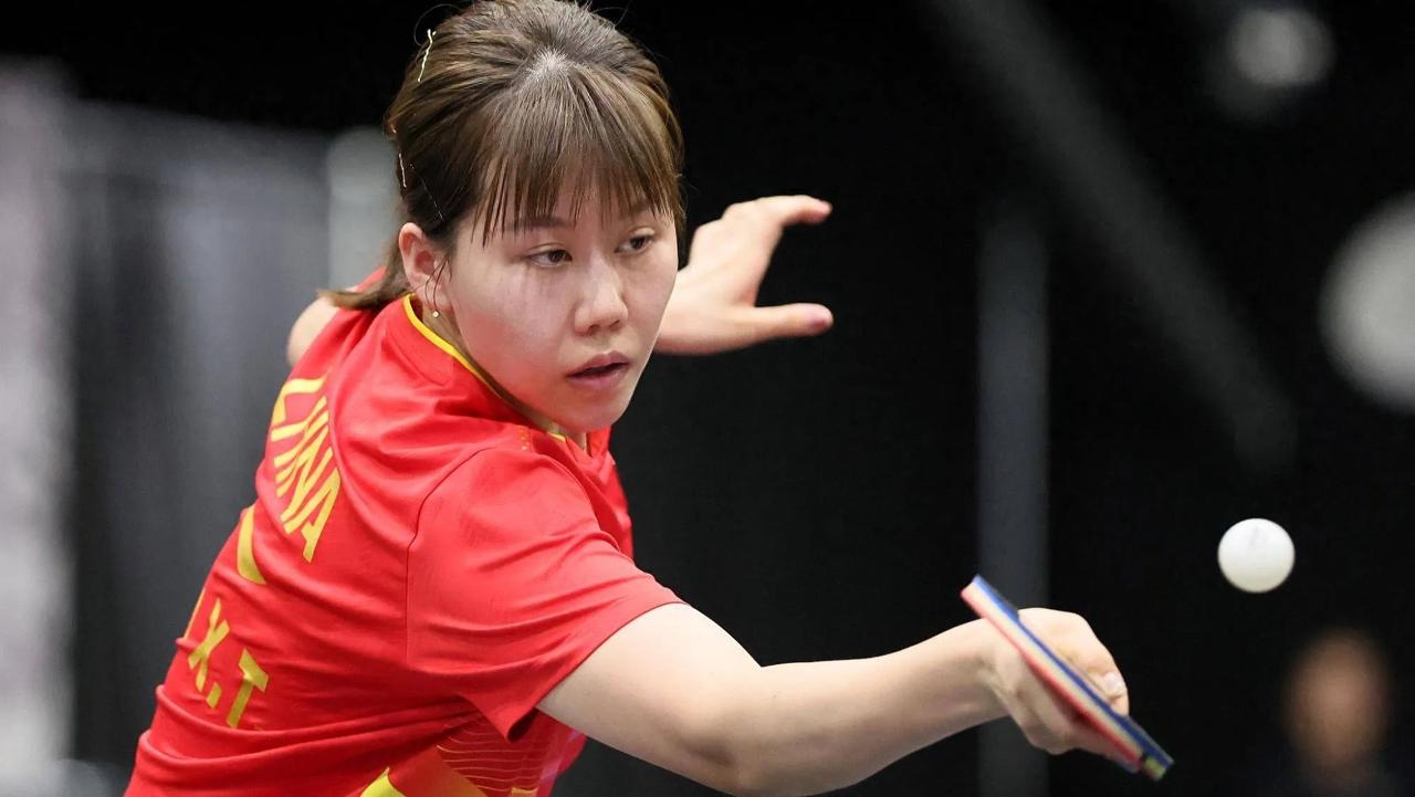 北京时间10月28日,刚刚结束的一场WTT蒙彼利埃冠军赛女单1/16决赛,赛会1