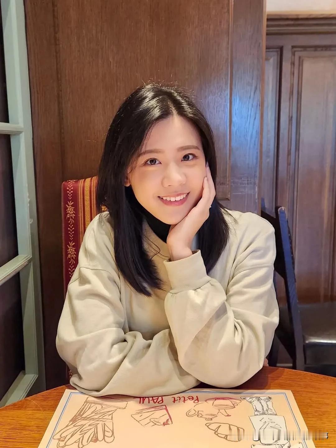 中天新闻美女主播孙怡琳作为大陆网友最熟悉的台湾电视台，中天新闻台有很多主播倍受