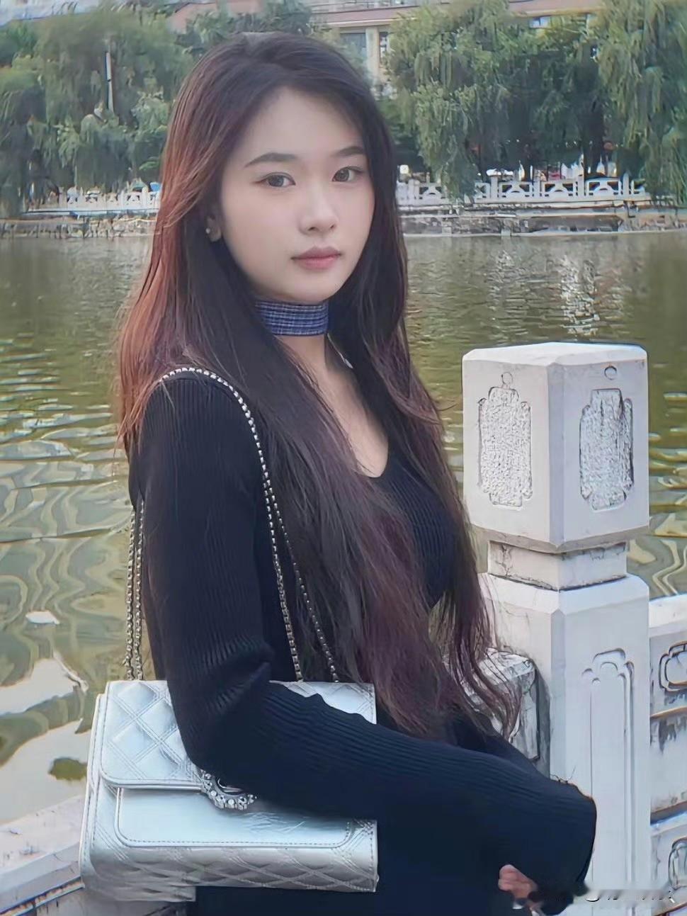 不得不承认，这就是大多数男人的审美吧？