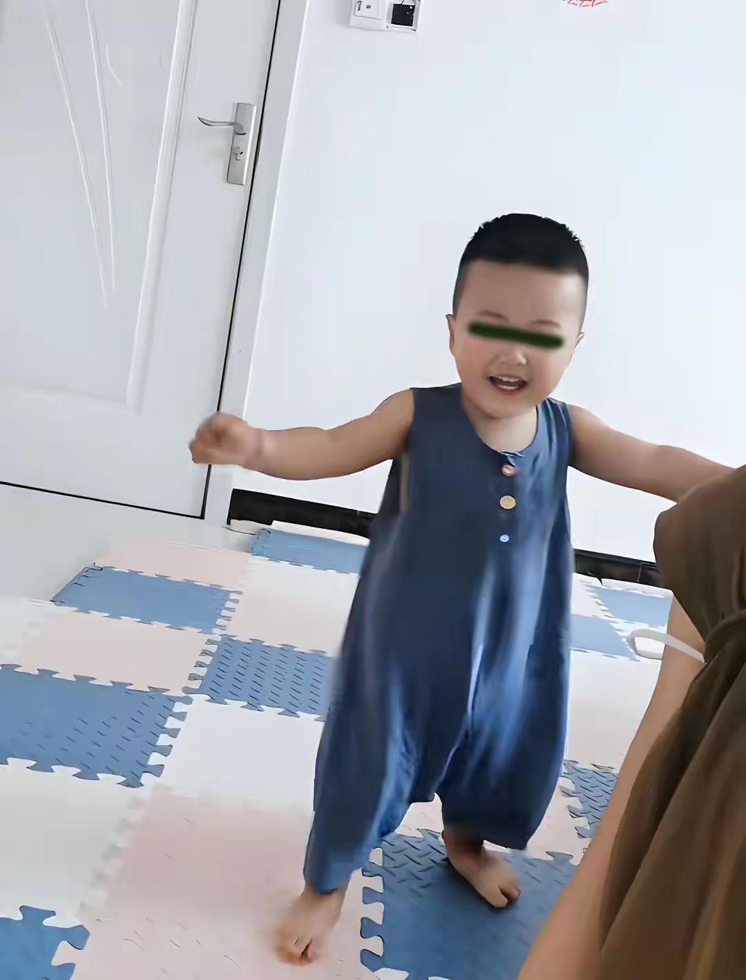 辣手摧花的继母与视而不见的生父都说儿童是祖国的花朵，但在继母眼中可能就是"