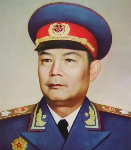 1984年，87岁叶剑英生命陷入“危急时刻”，正当众人陷入绝望时，王新德医生打赢