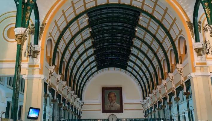 越南对我们戒心仍是非常大的。例如，越南需从中国进口大量电力。但为防止受中国控制，