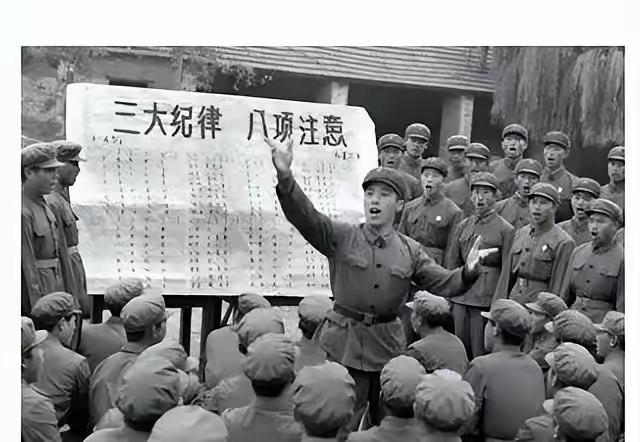 1937年冬天，八路军副总司令彭德怀盯着账本发愁——平型关大捷缴获的物资只够吃三