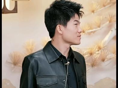 董宇辉最艰难时刻70人的小团队，面对未来一片茫然。但山西文旅第一个签单，湖