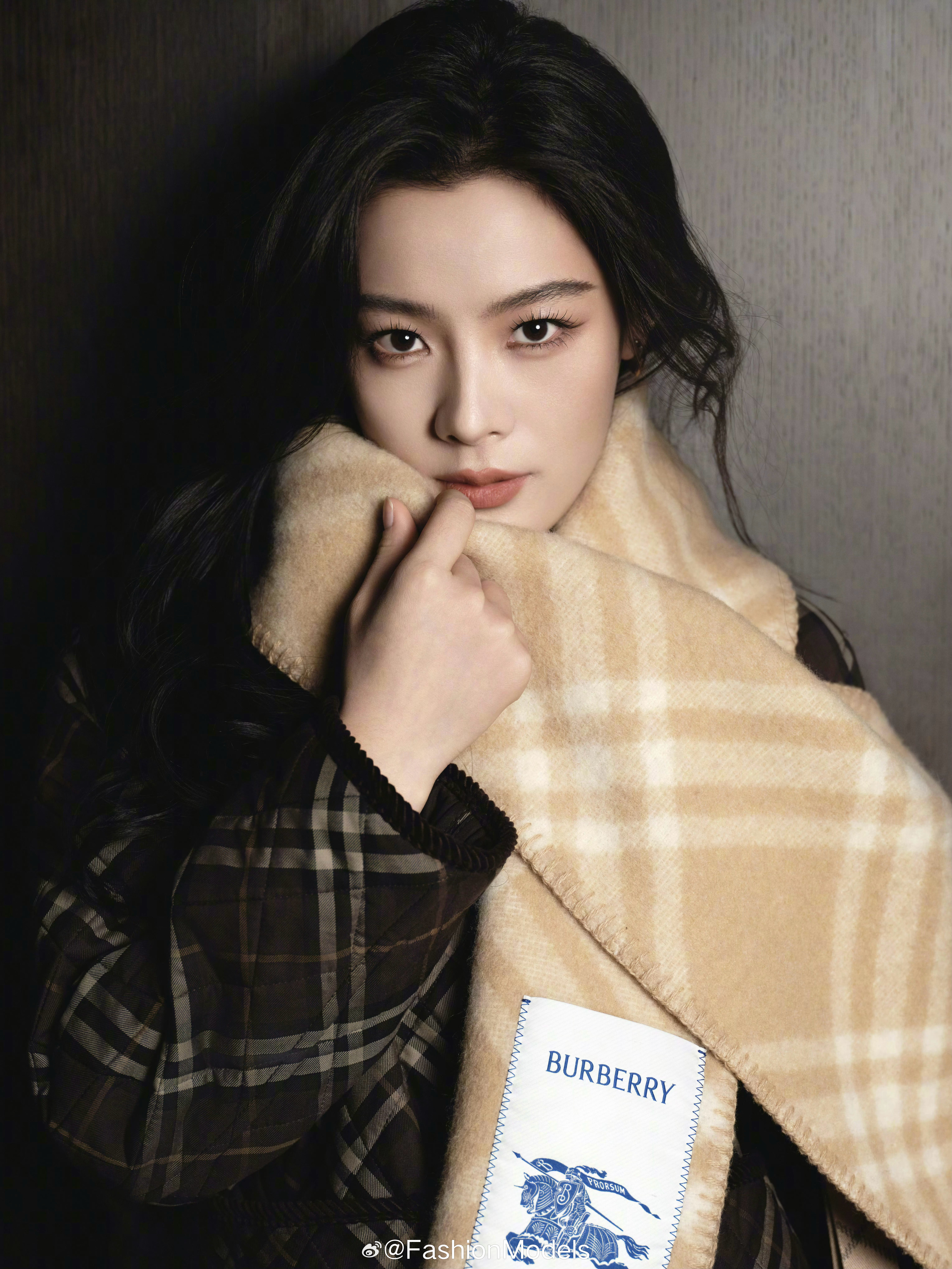 陈丽君将解锁自己的首本时尚大刊封面✌️