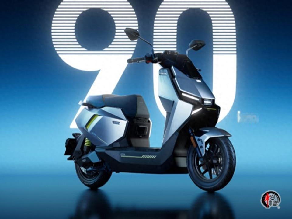 小牛正式发布2025款FX系列电摩，覆盖不同需求：Citi版4319元起，Spo