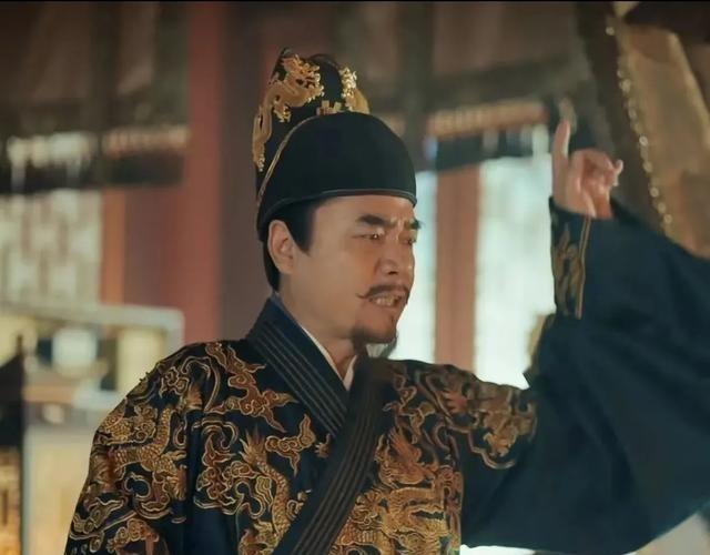 1378年，朱元璋的三儿子晋王，在去封地途中，把御厨徐兴祖给打了。朱元璋听后，气