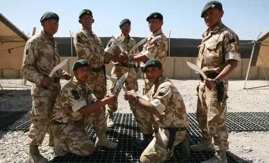 11世纪初，意大利人通过雇佣兵来保卫自己的家园。意大利人发现雇佣兵作战十分英勇，