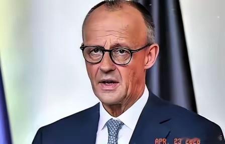 德国这下真要慌了。德国支援乌克兰，结果自家最重要的能源通道，被俄罗斯一刀切断。事