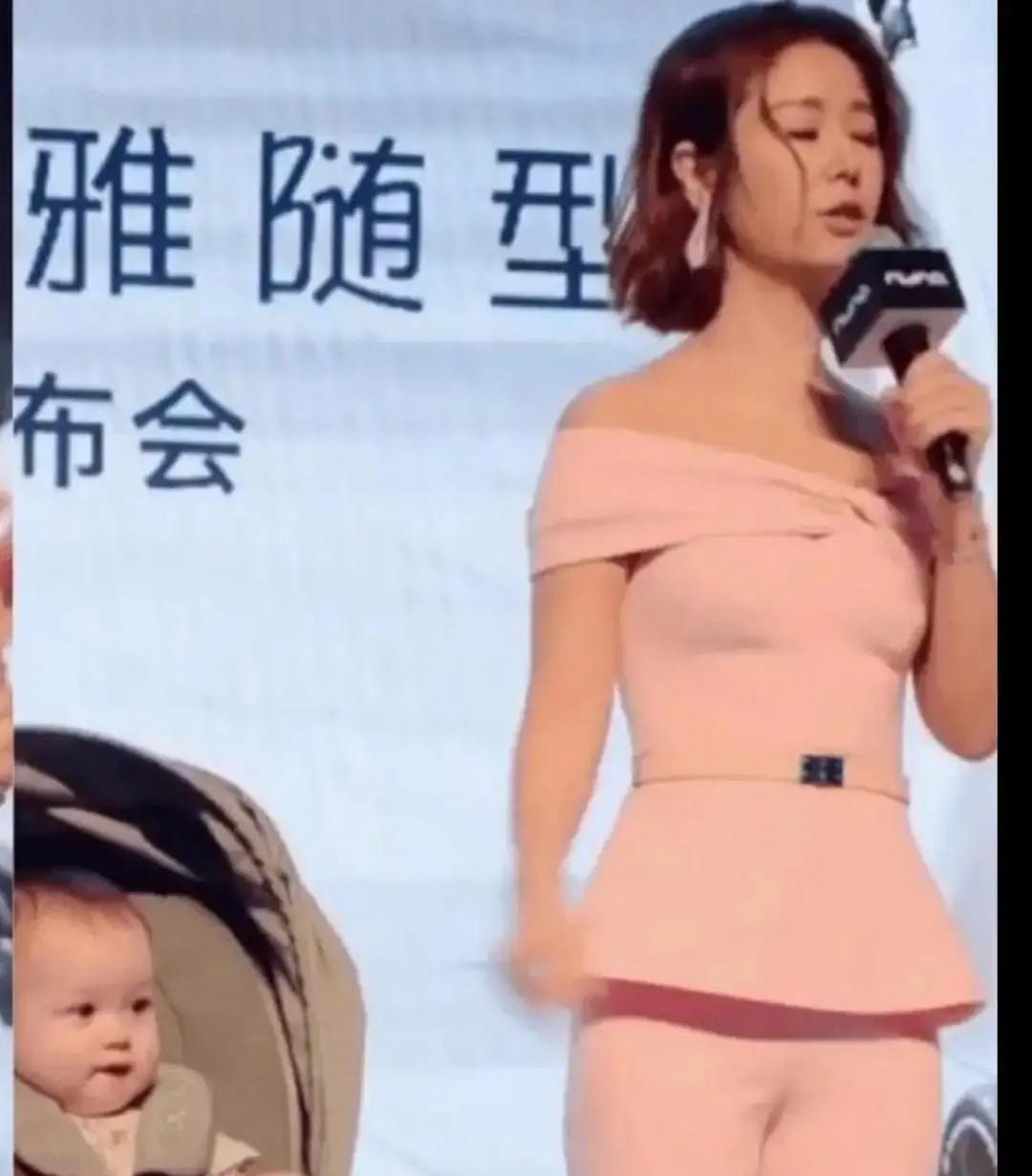 53岁演员靠俯卧撑次数碾压小鲜肉，好莱坞的选角规则正在流血重写。Netflix