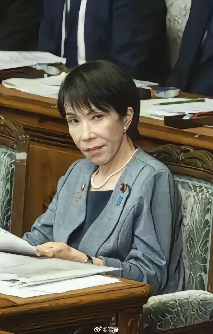 明明是小日本，却偏偏要挑衅近邻的两个五常核大国！这下好了，日本航空以后每年要掏千