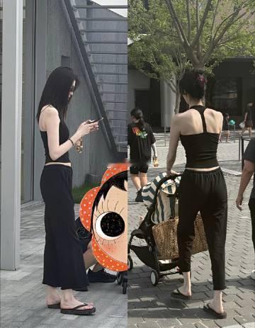 何穗阿那亚带娃，简单一身黑，辣妈身材依然斯哈斯哈
