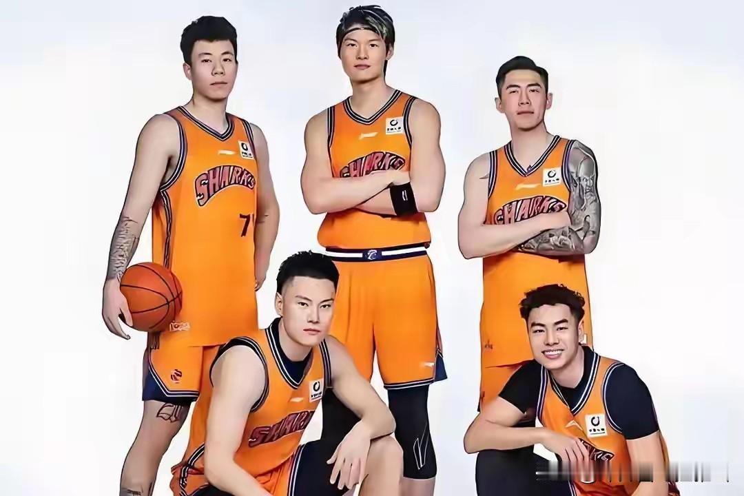 CBA总决赛上海男篮3-0领先浙江广厦队，让球迷们有五个没想到。1、没有想法广