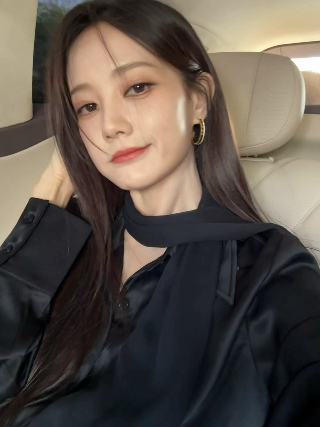 李一桐的吸睛脸要好好保养哦