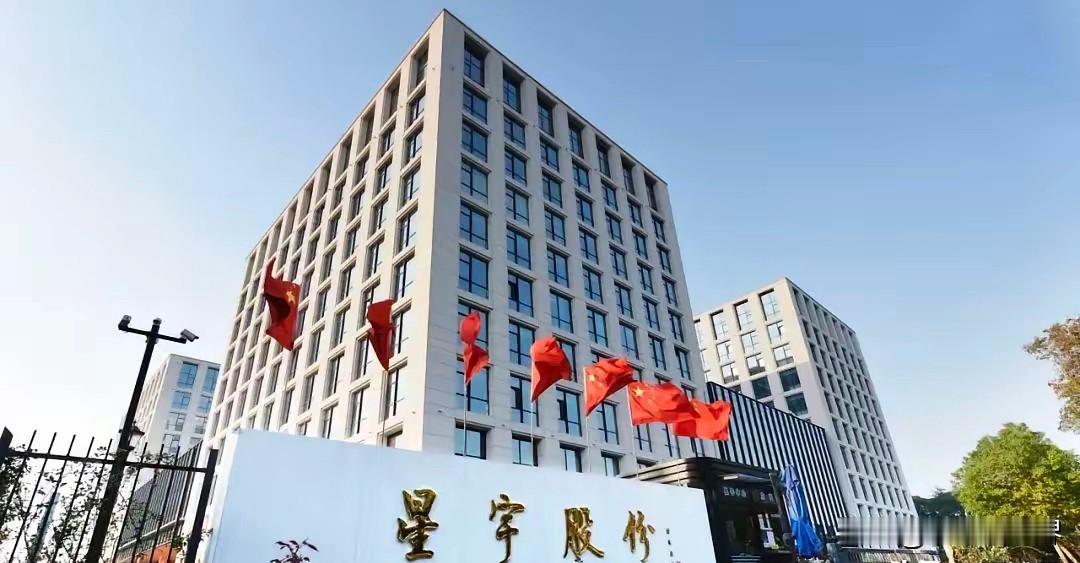 原来认为西方的供应链审查，是针对我们的，现在改变看法了。可掉过头看看自家门口