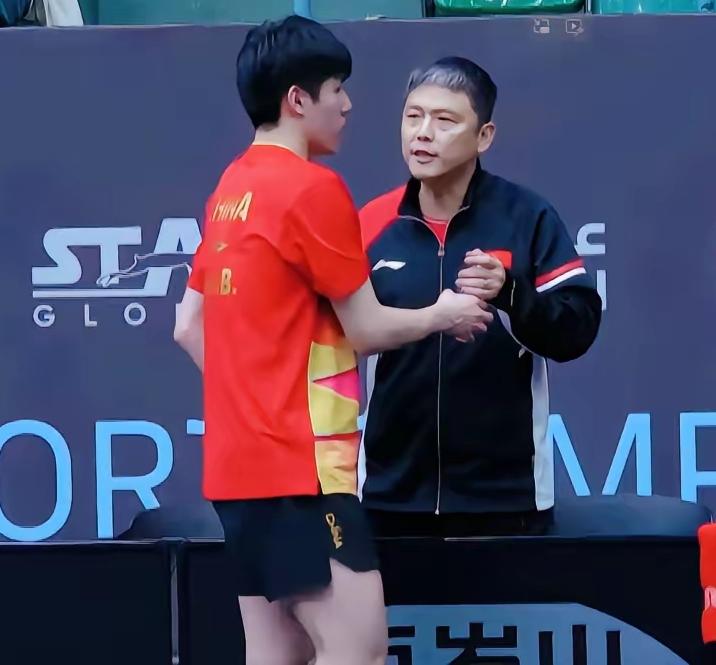 温瑞博是个懂感恩的好孩子！！近日，温瑞博夺冠，刘志强的爱人牛剑锋发文祝贺，一