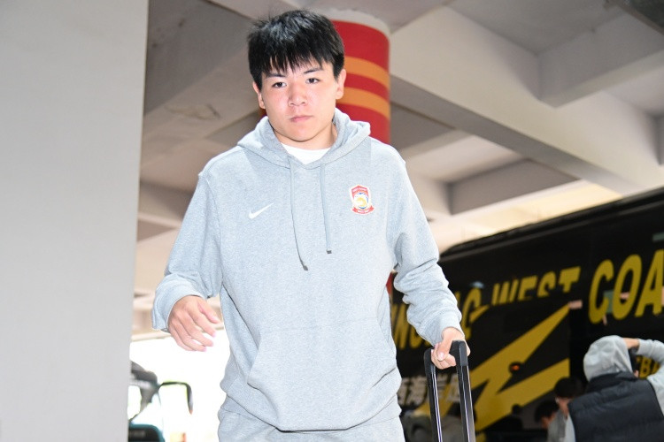 北青: 狼队主动联系西海岸有意徐彬, 签约后很可能外租至英冠