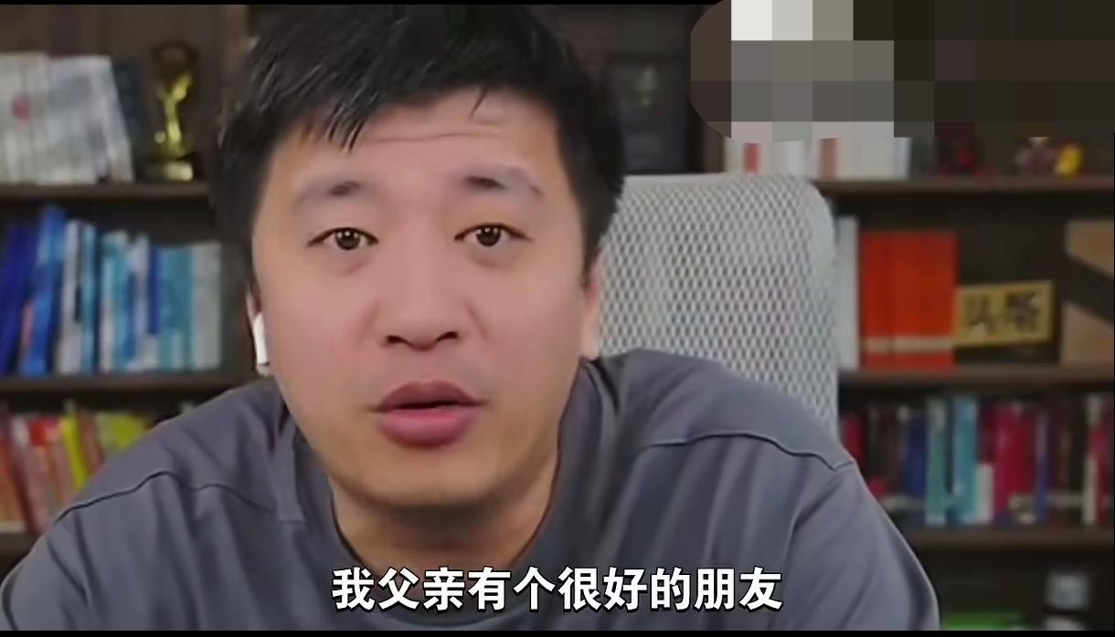 估计张雪峰也没料到他直播时讲了一个上中学时对他有恩的张叔的事情后，网友对他的好感