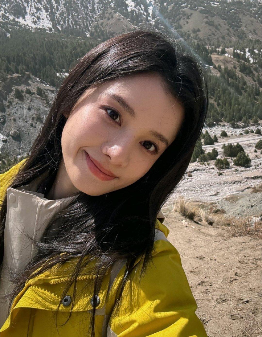 景美张婧仪更美！！姐这张脸太权威了～[抱抱][抱抱]​​​