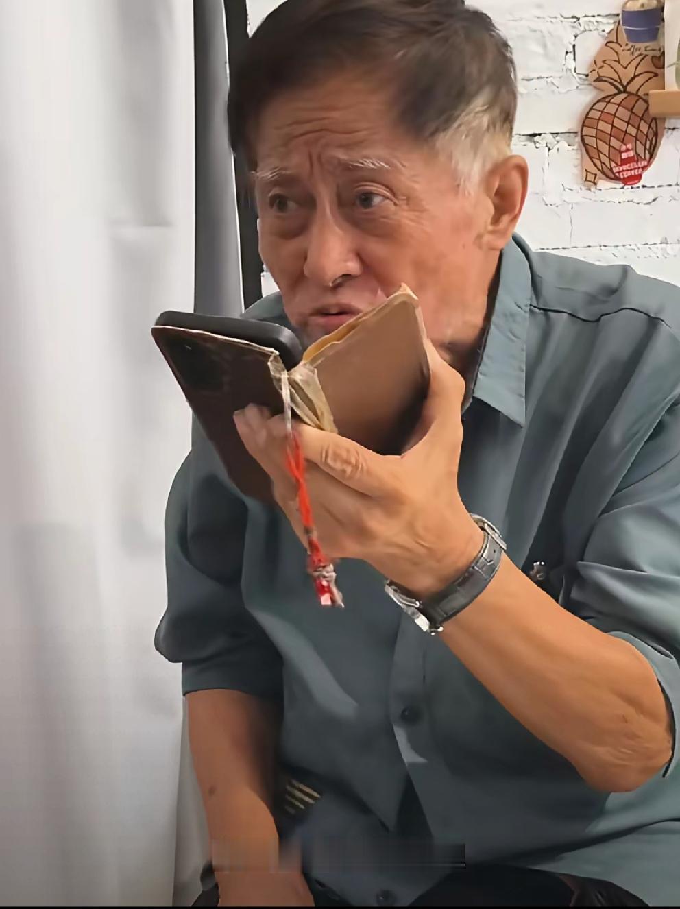 上海建工爷叔为什么那么看好上海建工这只股票呢？明明是在走下坡路，股价是逐级下降中